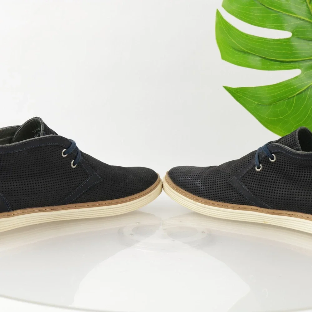 Donald Pliner Mens Timm Chukka Sneakers Size 10.5 Blue Suede Perf Shoes Lace Up